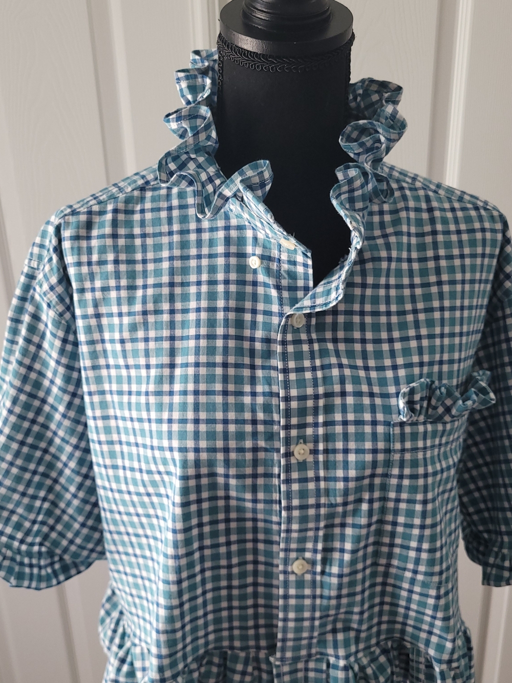 Ruffled Collar Plaid Button-Front Women’s Top in Teal and White